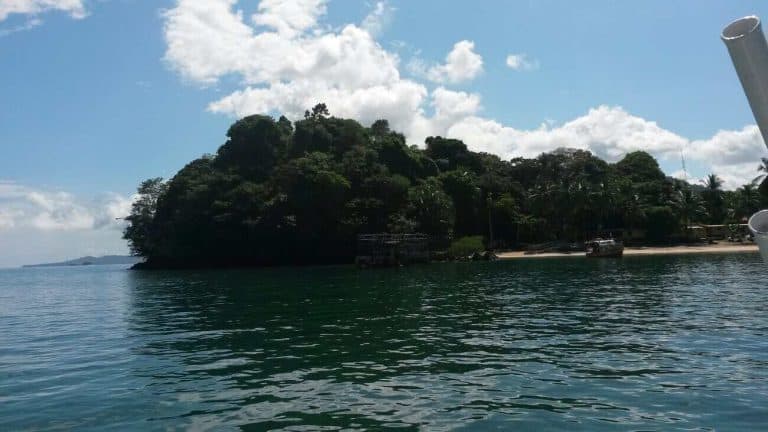 Isla Leones, Golfo de Montijo