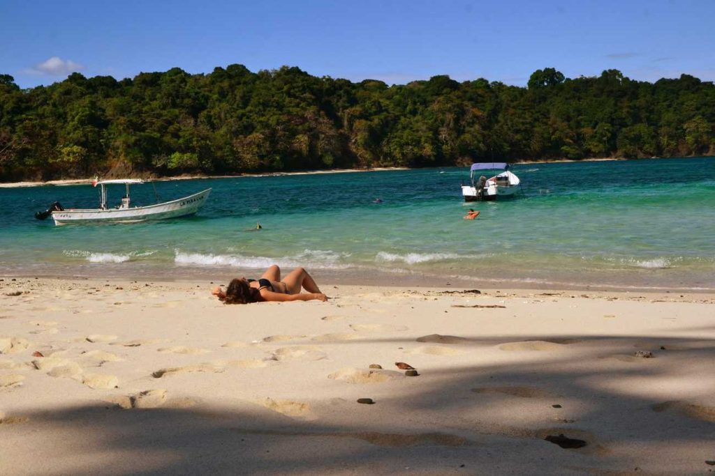 Playa de Isla Cébaco, en la entrada del Golfo de Montijo