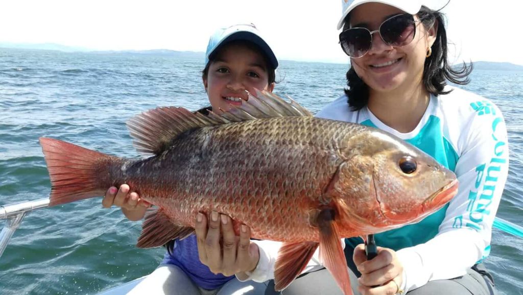 Pesca al amanecer en el Pacífico de Panamá