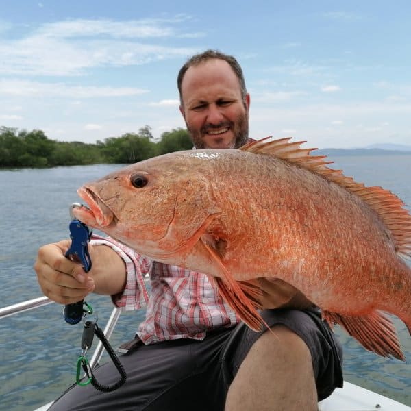 Pesca de pargo rojo en Puerto Mutis, Veraguas